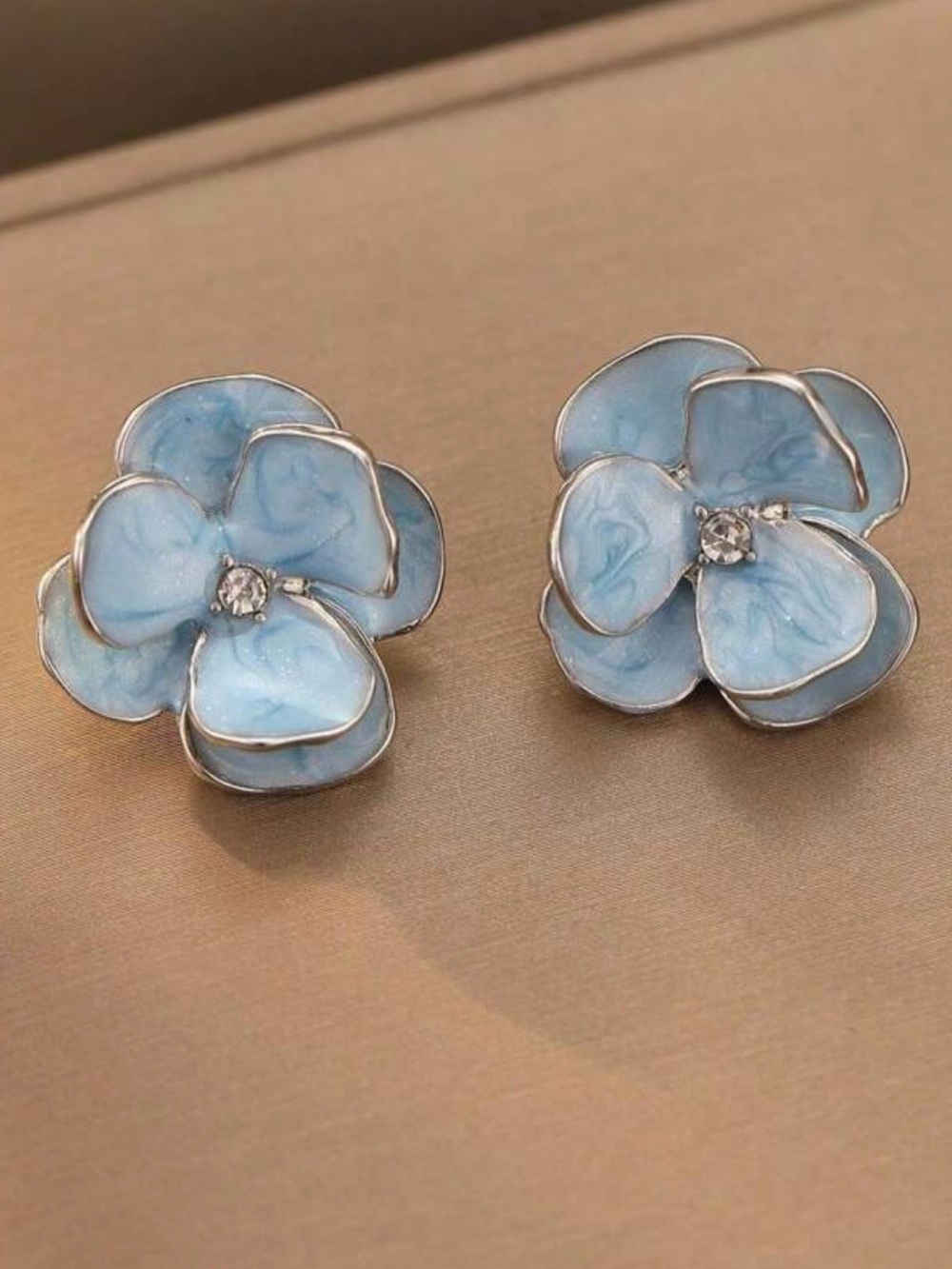 Light Blue Floral Enamel Stud Earrings with Crystal Center Excellent Condition!